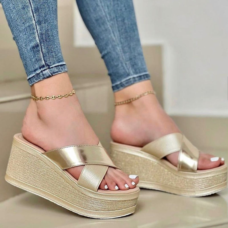 Sandália de Couro Feminina - Glamour