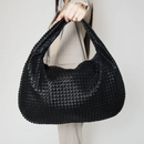 Bolsa de Ombro em Couro - Castella