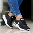 Tenis Esportivo Feminino - Striker