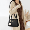 Bolsa Feminina em Couro - Joulie