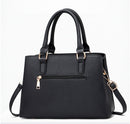 Bolsa Feminina de Couro - Lorenza
