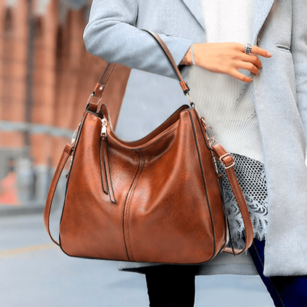 Bolsa de Couro Legítimo + Brinde - Madona