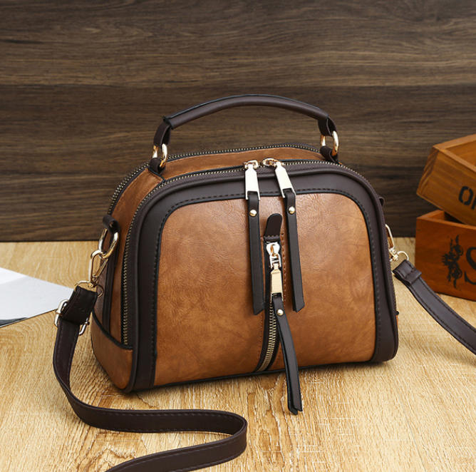Bolsa Feminina em Couro Genuino - Layde