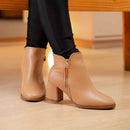 Bota de Couro Feminina Cano Curto + Meia-calça térmica - Moderi