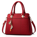 Bolsa Feminina em Couro Genuino - Carolina