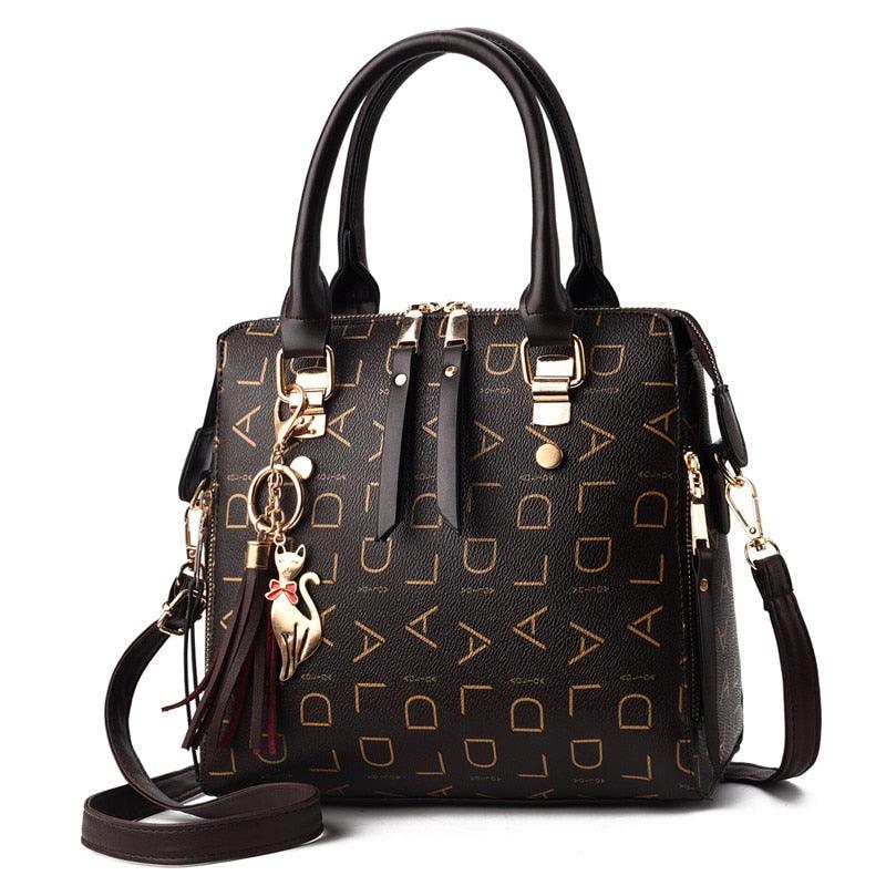 Bolsa Feminina em Couro Genuíno - Luxury + Chaveiro de Brinde