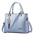 Bolsa Feminina em Couro - Versatile