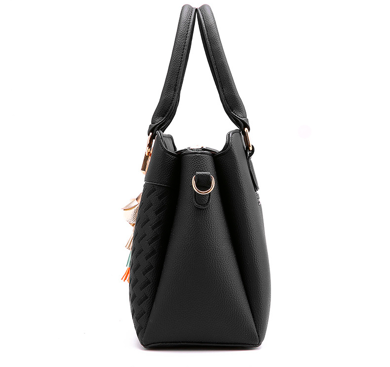 Bolsa Feminina em Couro Genuino - Carolina