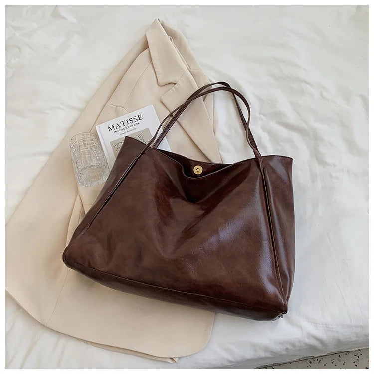 Bolsa Feminina em Couro Genuino - Levy