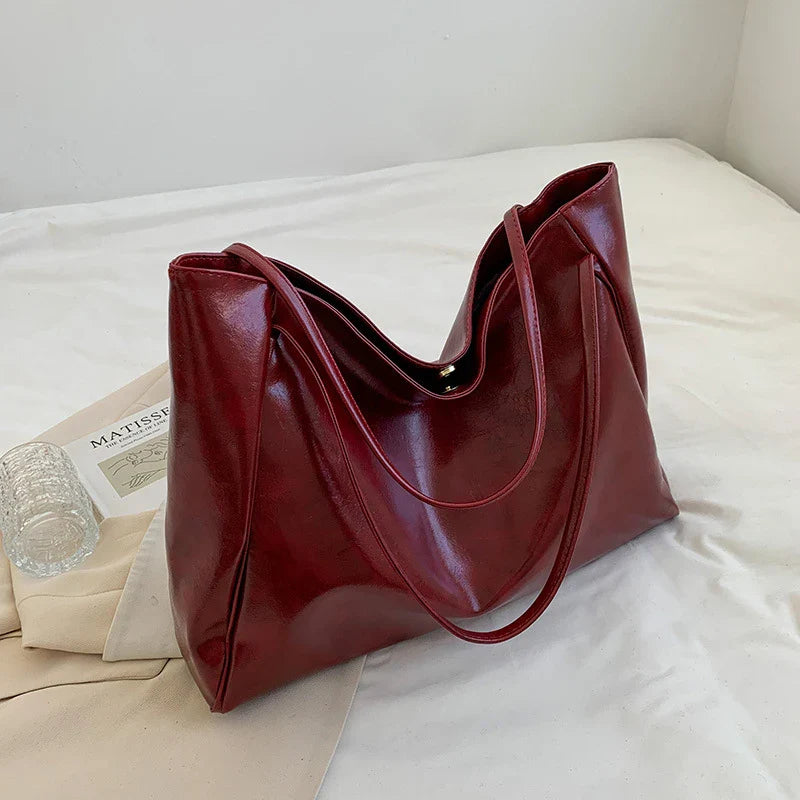 Bolsa Feminina em Couro Genuino - Levy
