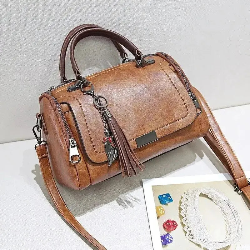 Bolsa Feminina de Couro Genuino - Safira
