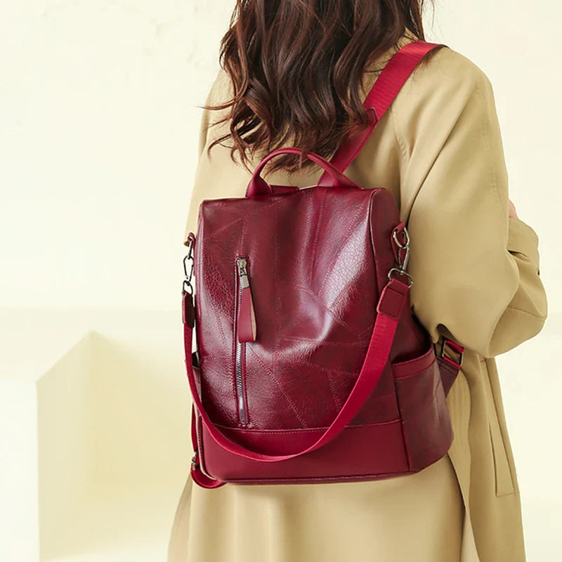 Mochila em Couro Genuino - Tavares