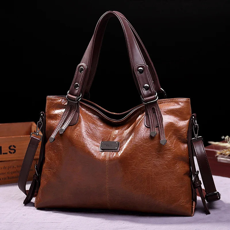 Bolsa Feminina em Couro Genuino - Juvense