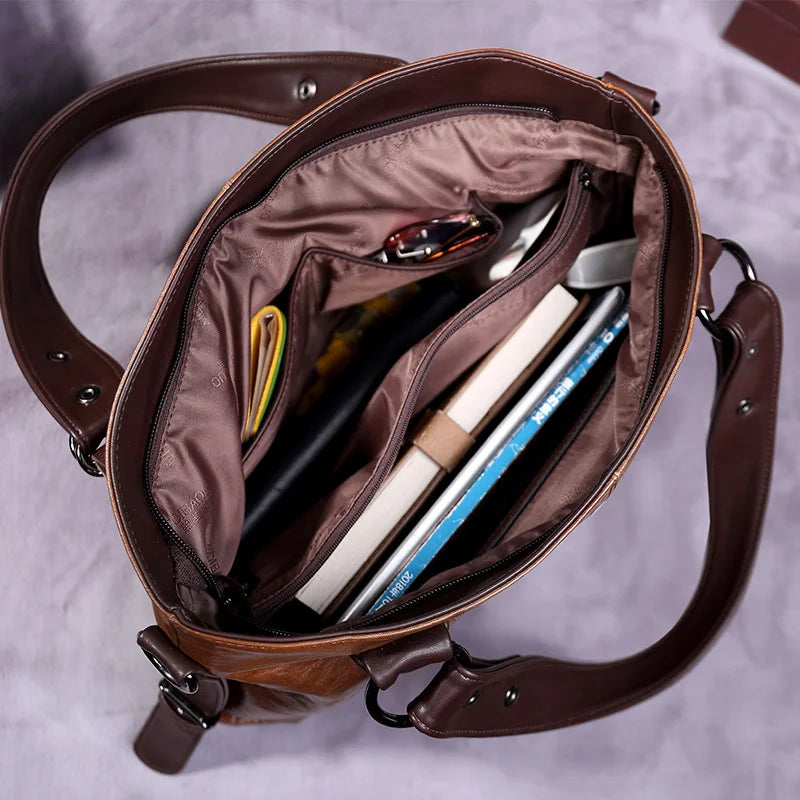Bolsa Feminina em Couro Genuino - Juvense