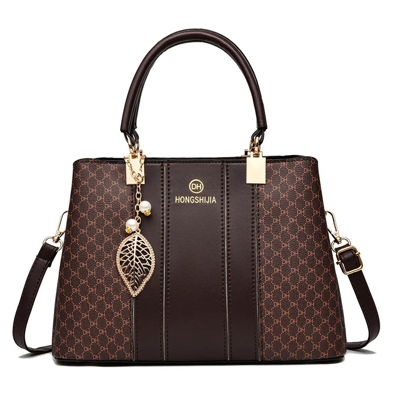 Bolsa Feminina em Couro Genuino - DHave