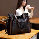 Bolsa Feminina Tiracolo Lirrê