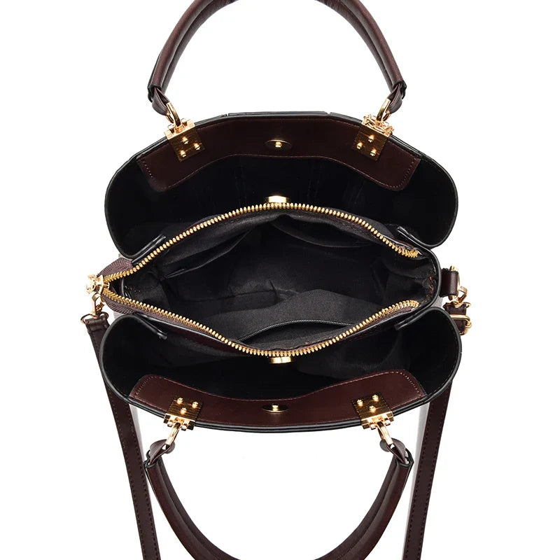 Bolsa Feminina em Couro Genuino - DHave