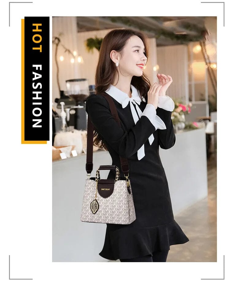 Bolsa Feminina em Couro Genuino - Saint