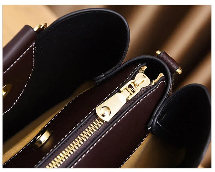 Bolsa Feminina em Couro Genuino - Saint