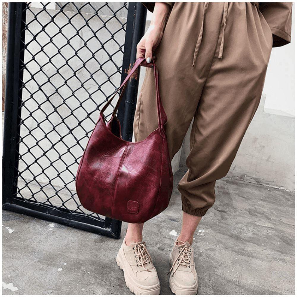 Bolsa Feminina em Couro - Pratta