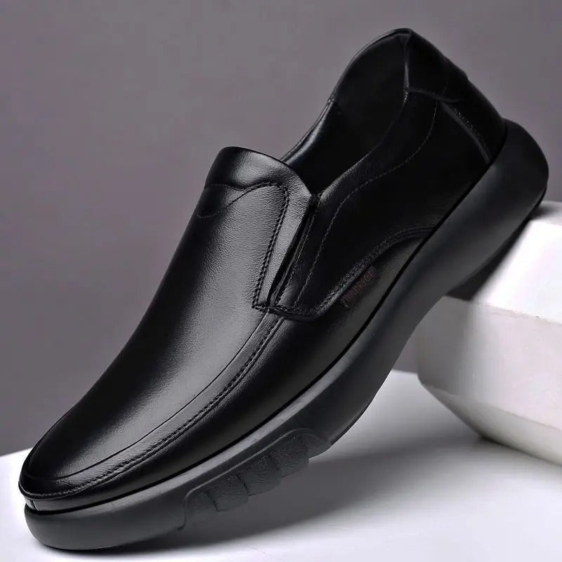 Sapato Masculino Portus Lux - Confeccionado em Couro e Solado Antiderrapante
